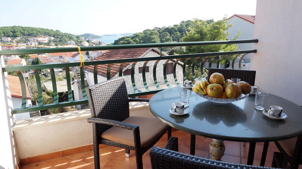Villa Dvorine Tisno Chambre photo
