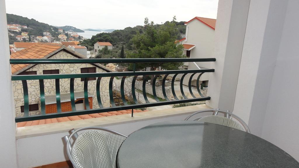 Villa Dvorine Tisno Chambre photo